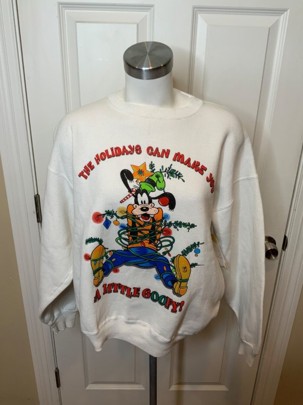 Disney The Disney Catalog Goofy Vintage Cream Sweatshirt, Size Large